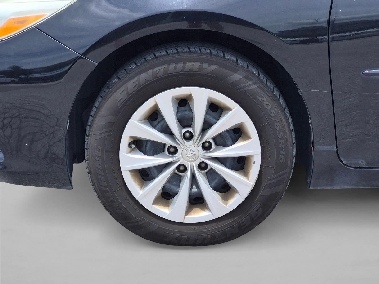 2016 Toyota Camry 4dr Sdn I4 Auto LE (SE)