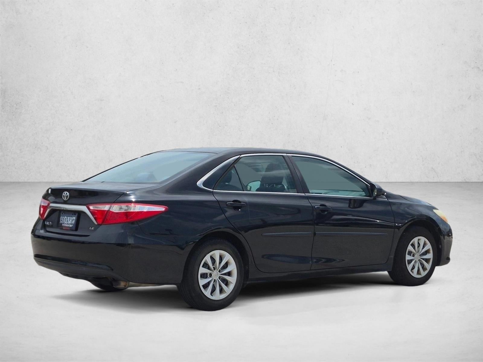 2016 Toyota Camry 4dr Sdn I4 Auto LE (SE)