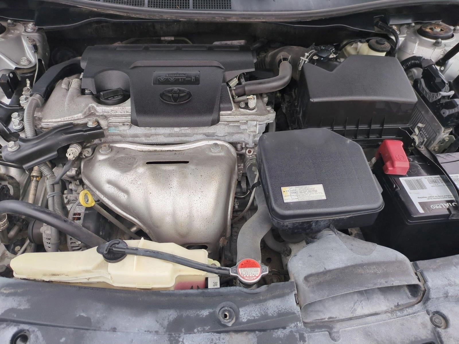 2016 Toyota Camry 4dr Sdn I4 Auto LE (SE)