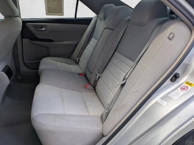 2016 Toyota Camry 4dr Sdn I4 Auto LE (SE)