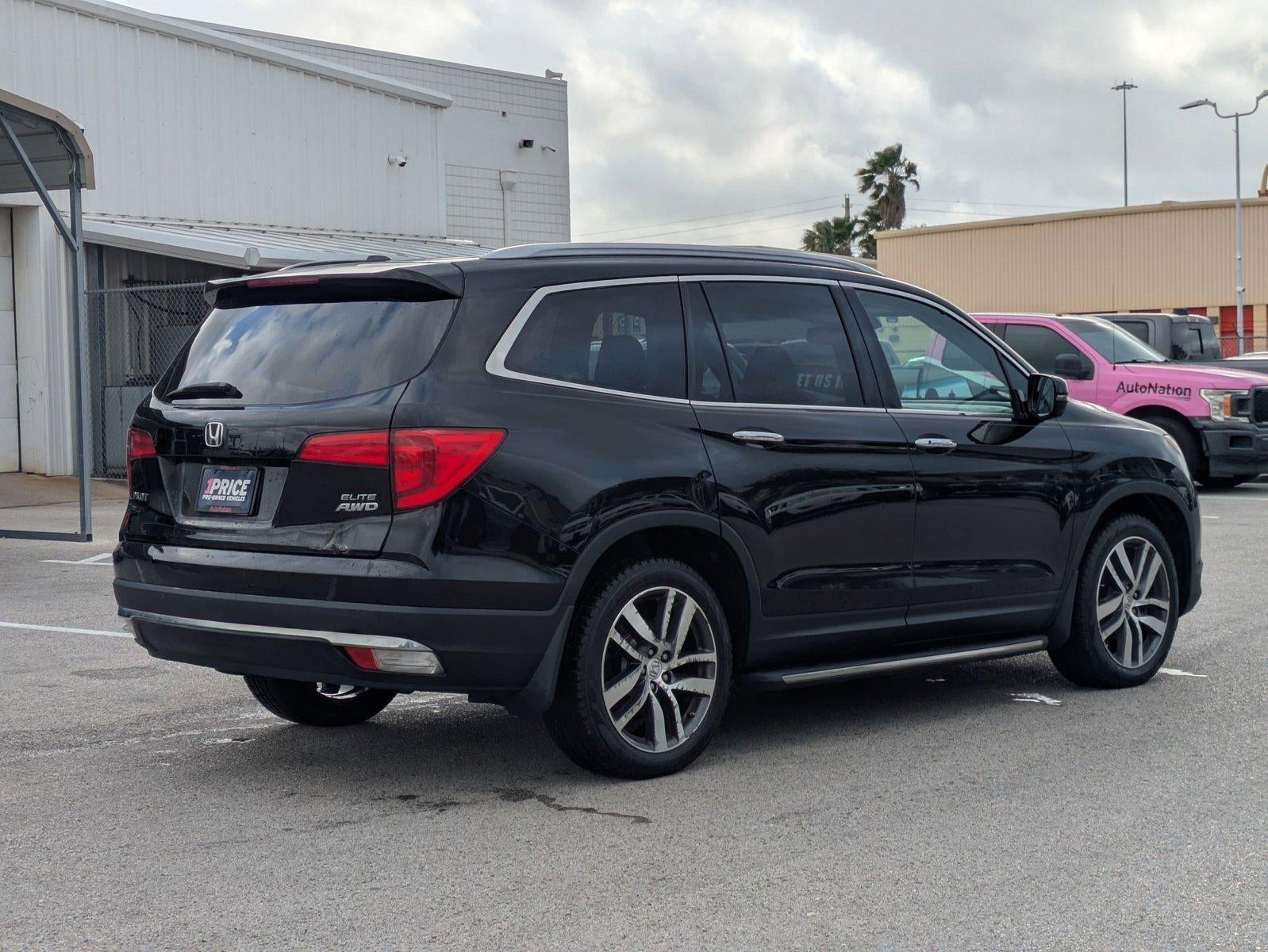 2017 Honda Pilot Elite AWD