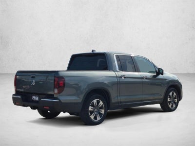 2017 Honda Ridgeline RTL-T 4x2 Crew Cab 5.3' Bed