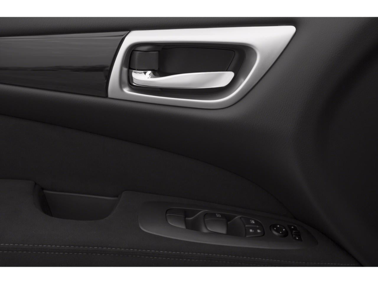 2015 Nissan Pathfinder 2WD 4dr Platinum