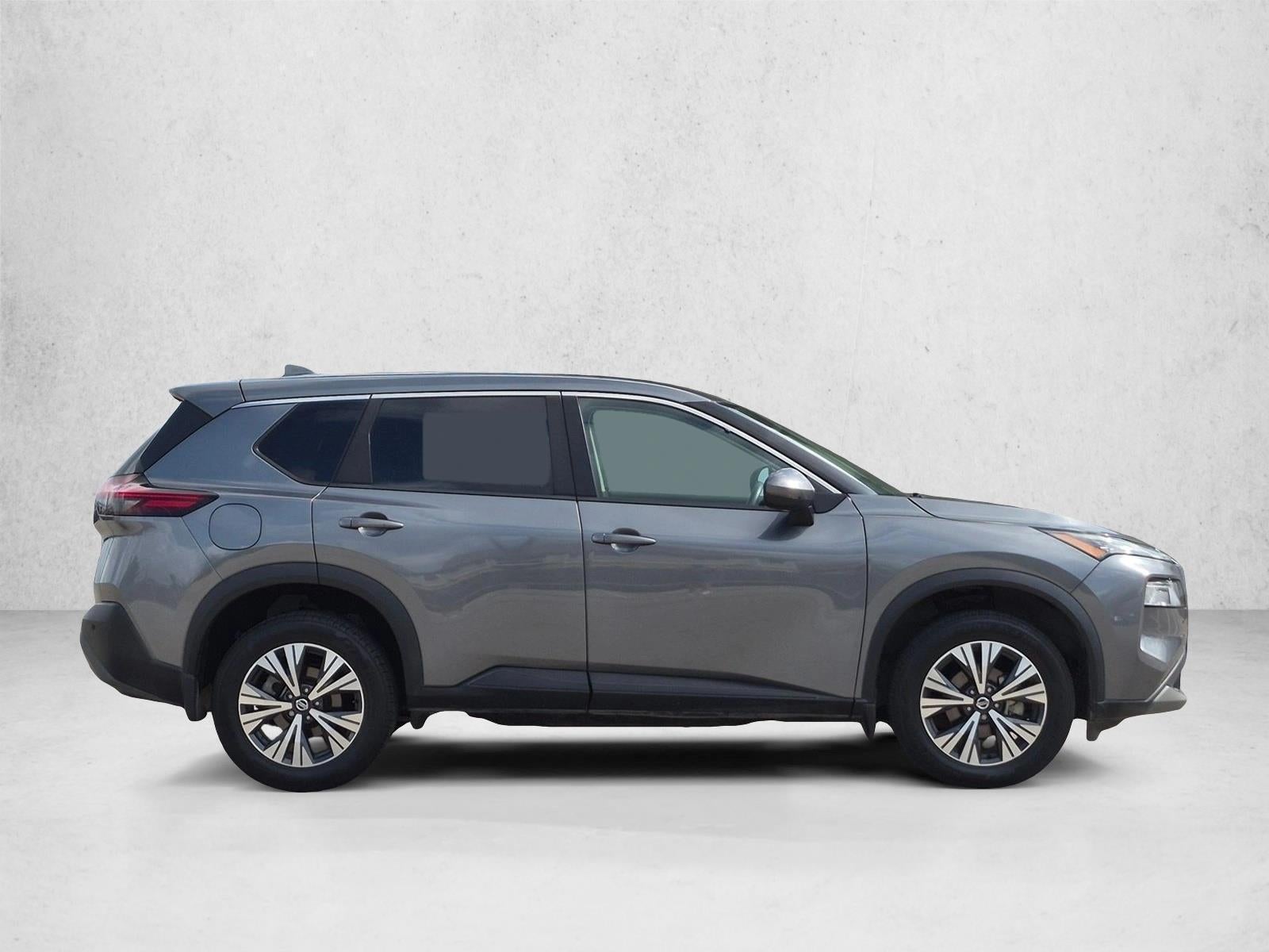 2022 Nissan Rogue FWD SV