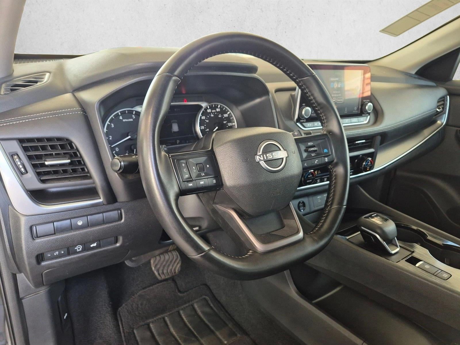 2025 Nissan Rogue FWD SV