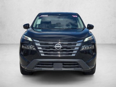 2025 Nissan Rogue FWD SV