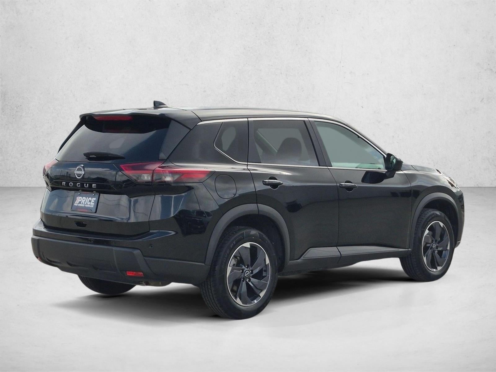 2025 Nissan Rogue FWD SV