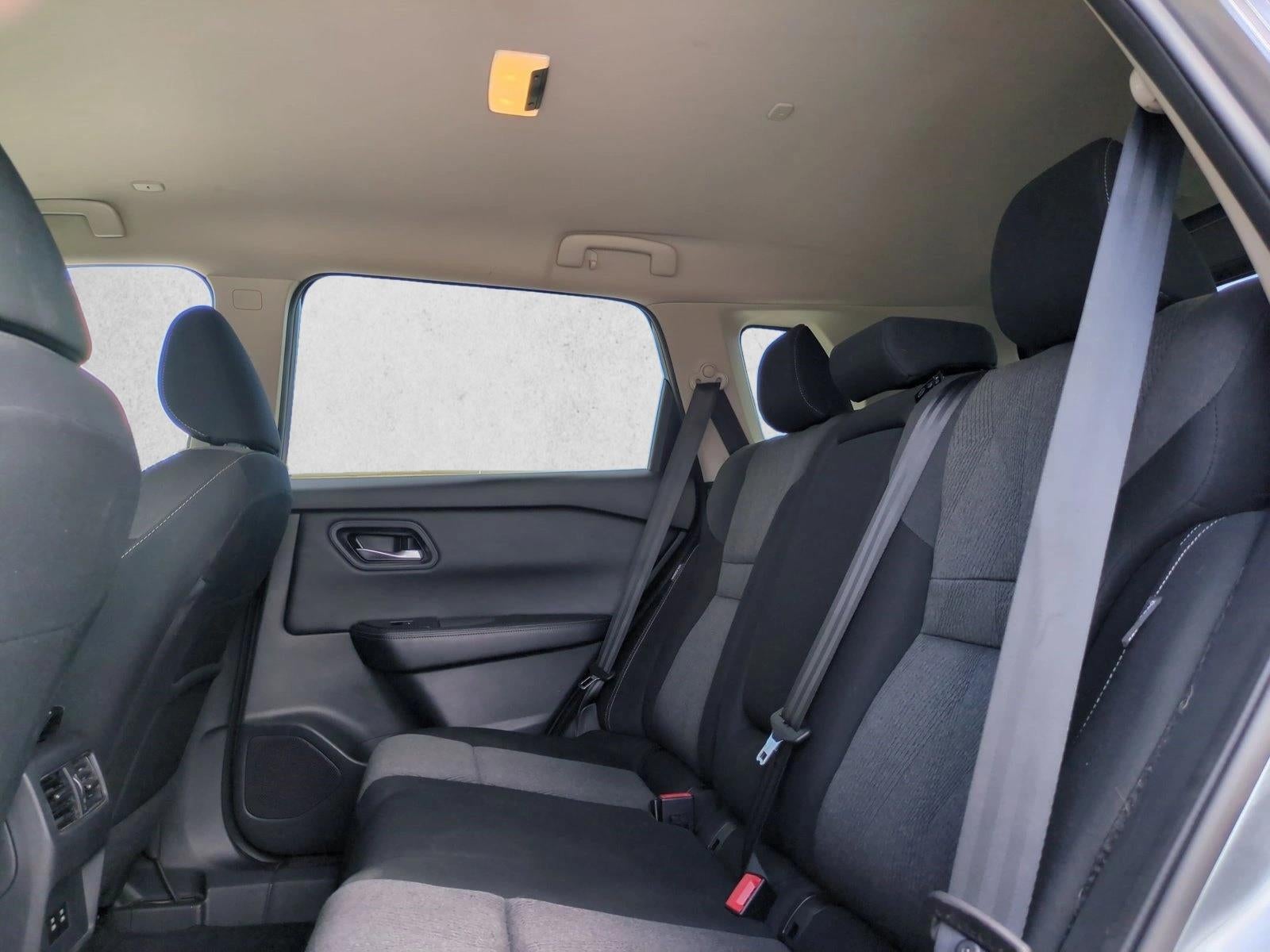 2024 Nissan Rogue FWD SV