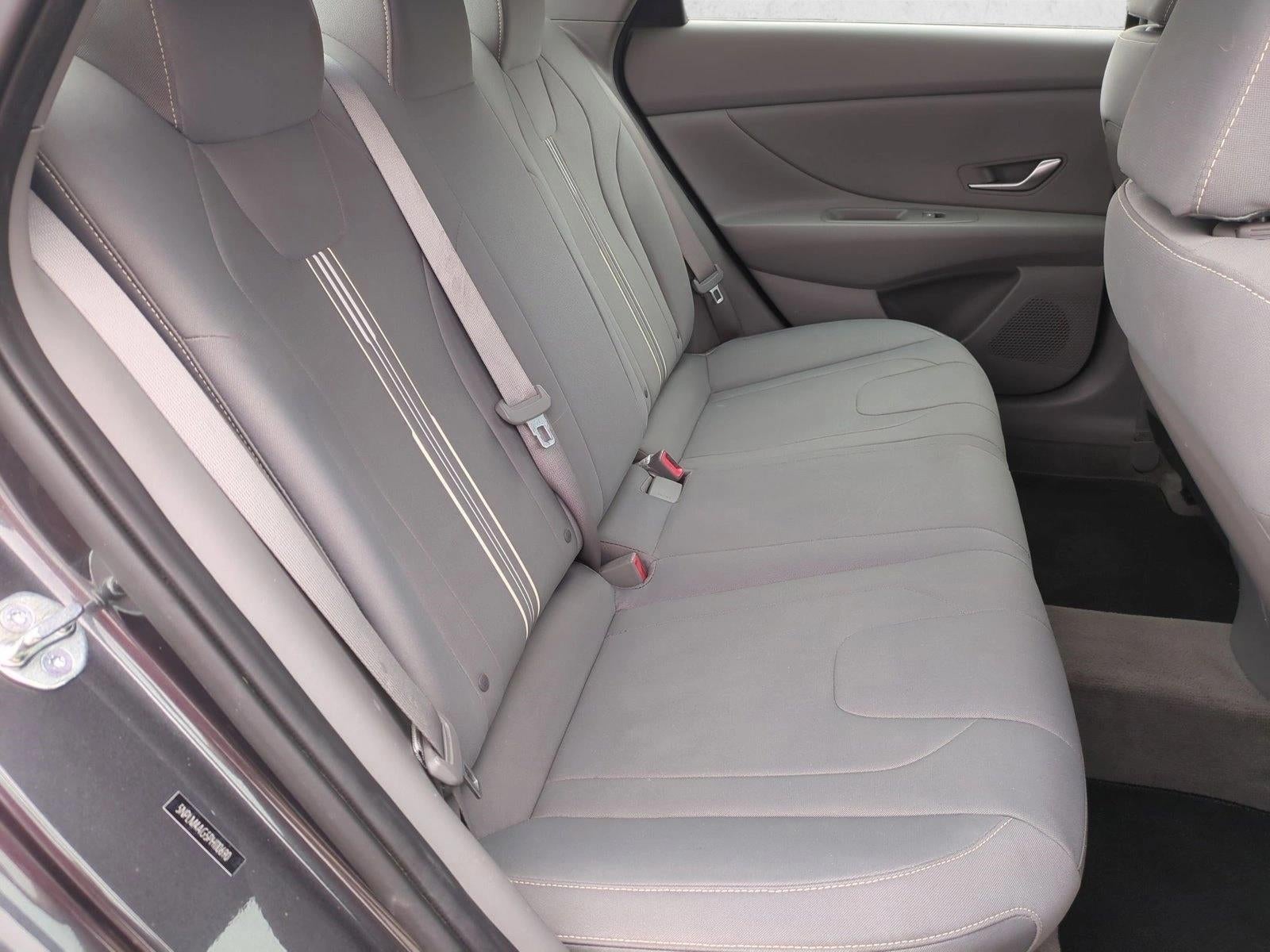 2023 Hyundai ELANTRA SEL IVT