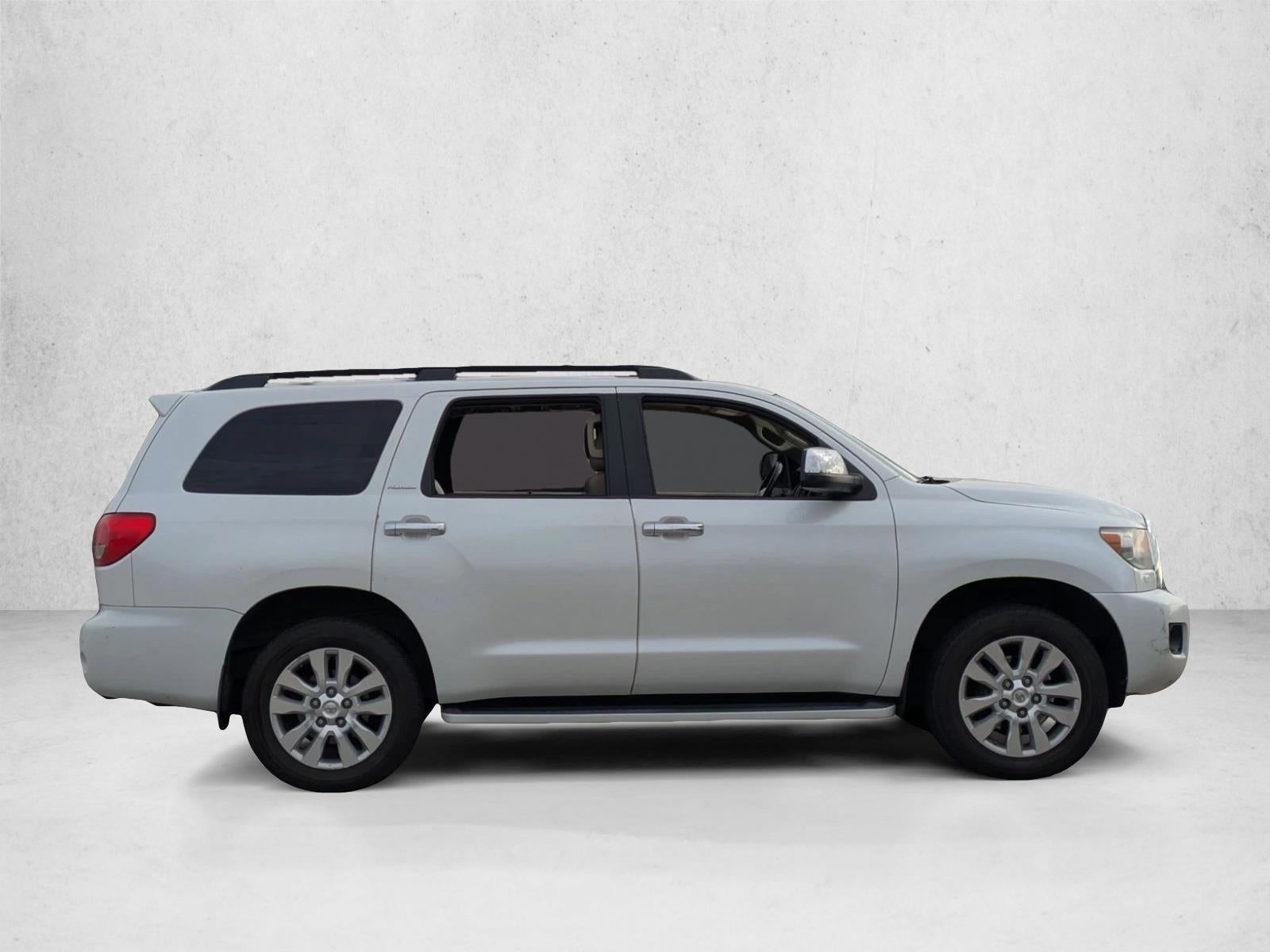 2011 Toyota Sequoia 4WD LV8 FFV 6-Spd AT Platinum (Natl)