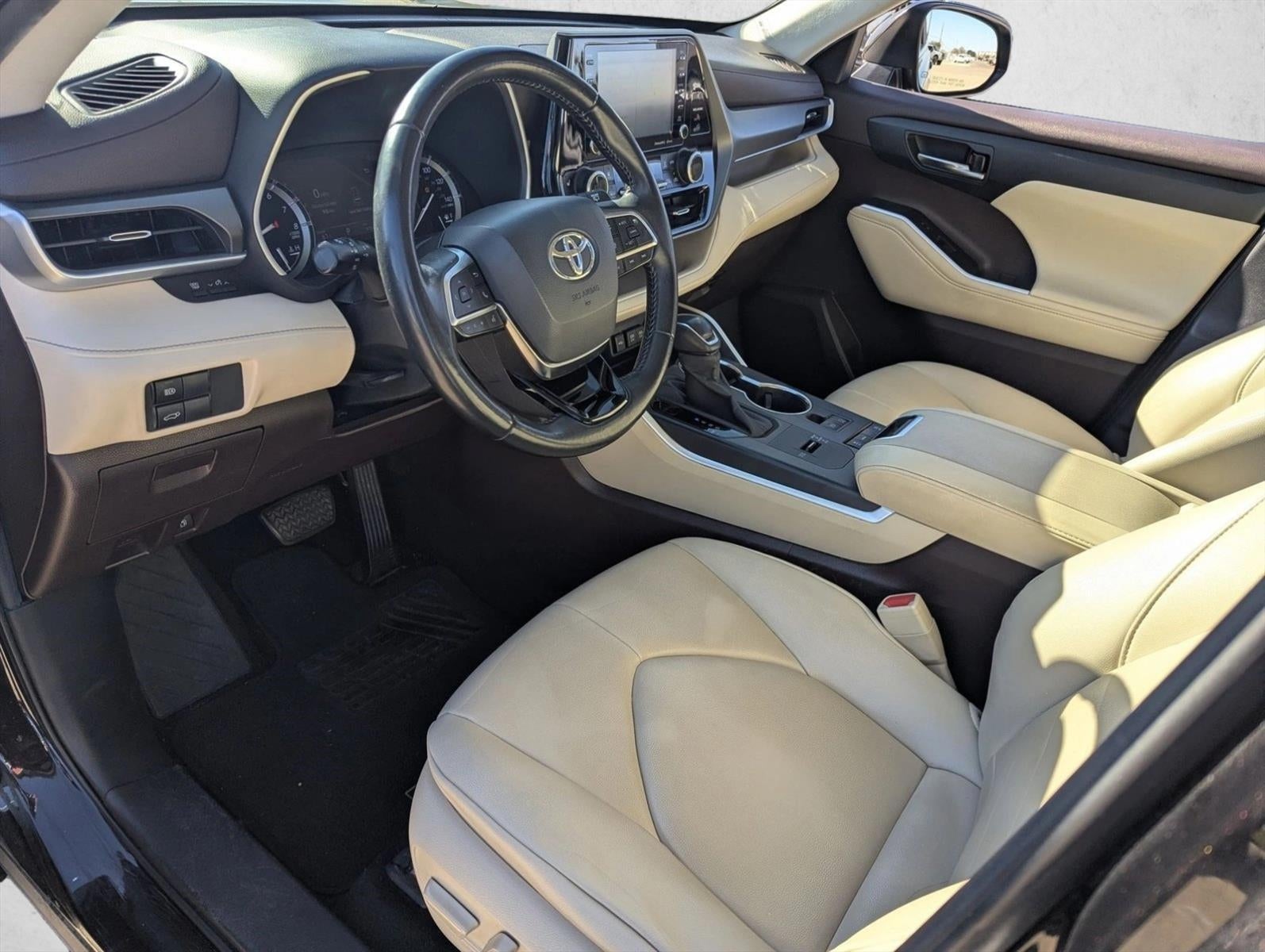 2020 Toyota Highlander XLE FWD (Natl)