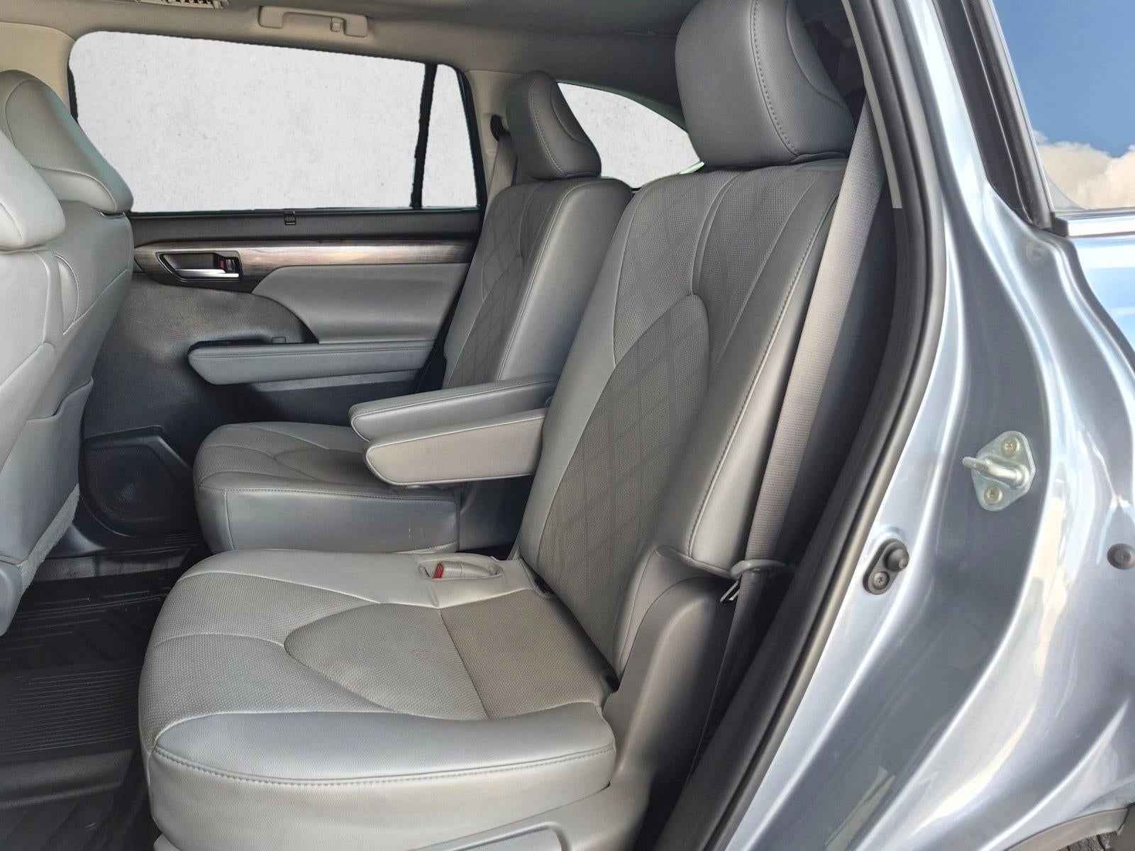 2023 Toyota Highlander Platinum FWD (Natl)