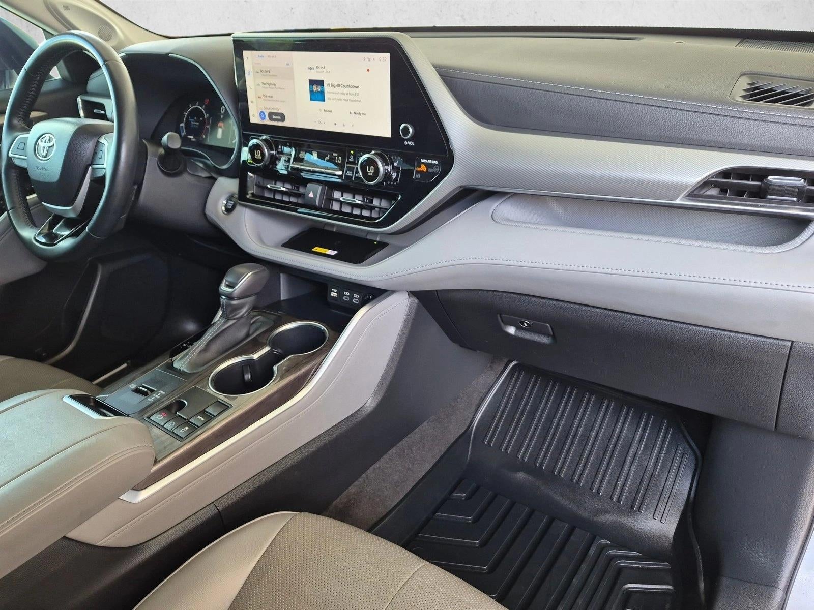 2023 Toyota Highlander Platinum FWD (Natl)