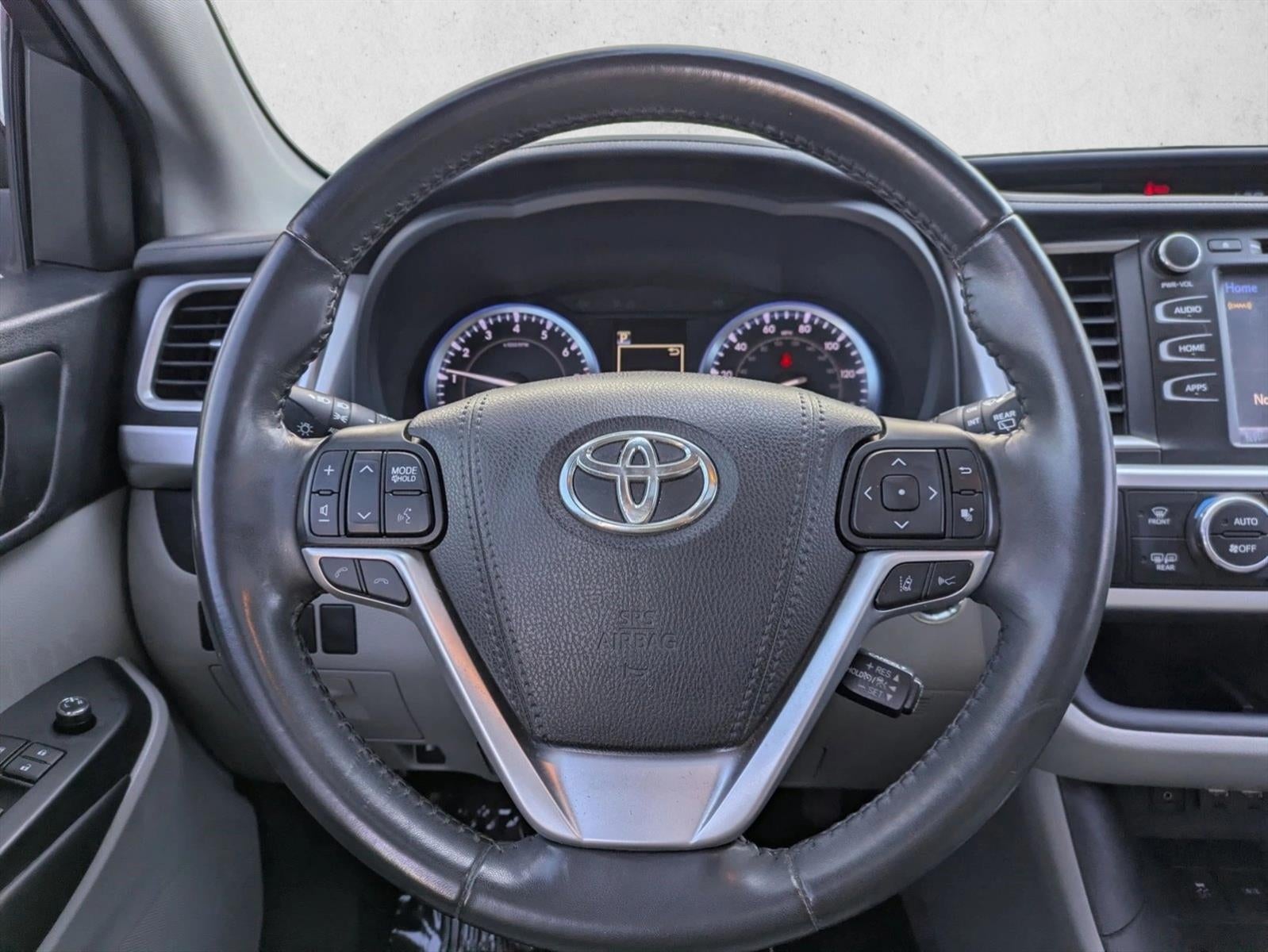 2019 Toyota Highlander XLE V6 FWD (Natl)