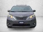 2017 Toyota Sienna XLE FWD 8-Passenger (Natl)