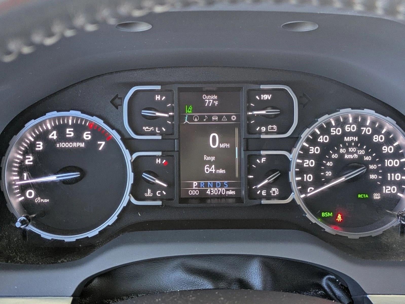 2018 Toyota Tundra 4WD 4WD Platinum CrewMax 5.5' Bed 5.7L FFV (SE)