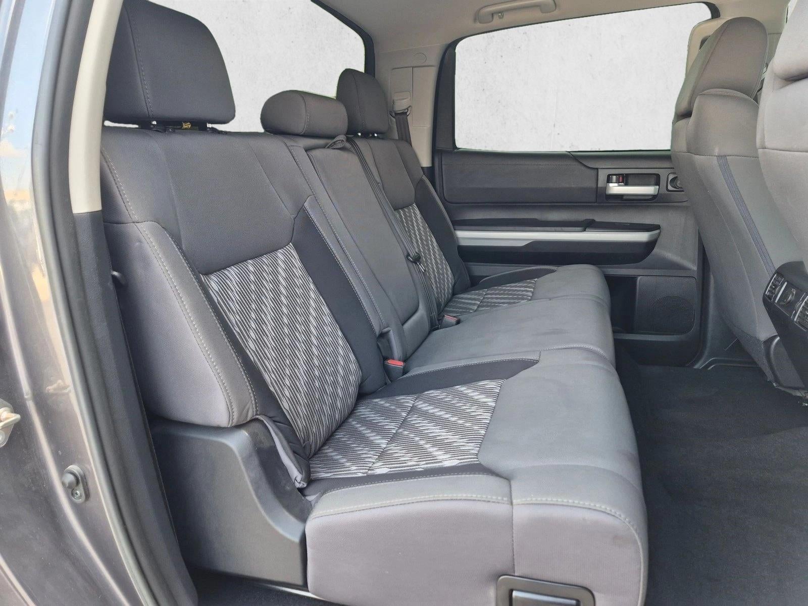 2019 Toyota Tundra 4WD 4WD SR5 CrewMax 5.5' Bed 5.7L FFV (SE)