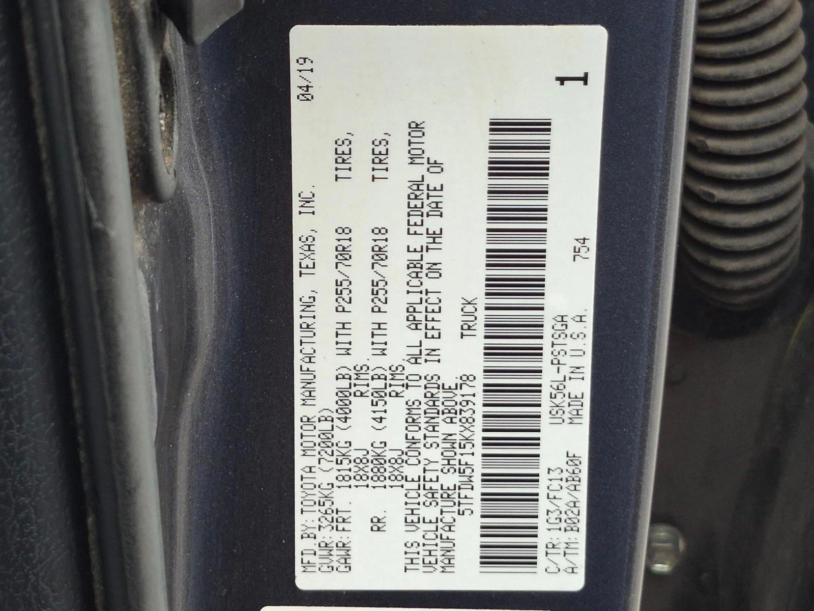 2019 Toyota Tundra 4WD 4WD SR5 CrewMax 5.5' Bed 5.7L FFV (SE)