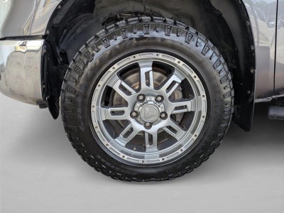 2018 Toyota Tundra 4WD 4WD SR5 CrewMax 5.5' Bed 5.7L (SE)