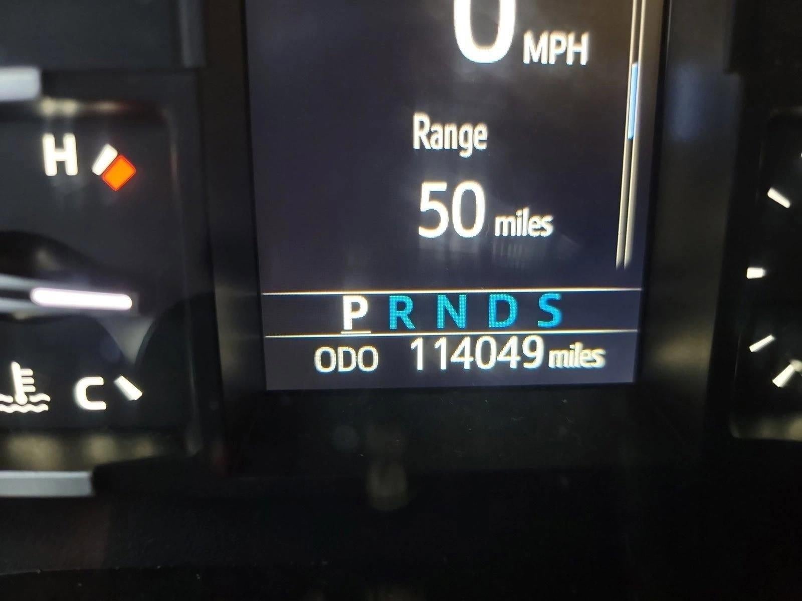 2021 Toyota Tundra 2WD 2WD SR5 CrewMax 5.5' Bed 5.7L (SE)