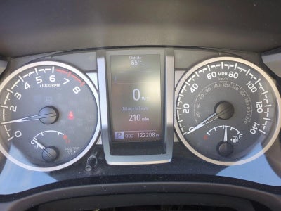 2017 Toyota Tacoma Limited Double Cab 5' Bed V6 4x4 AT (Natl)