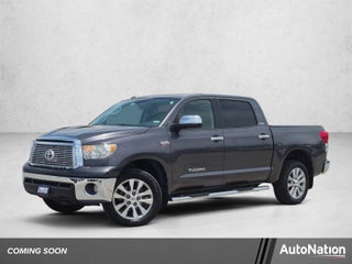2013 Toyota Tundra 4WD Truck 4WD CrewMax Short Bed 5.7L FFV Platinum (Natl)