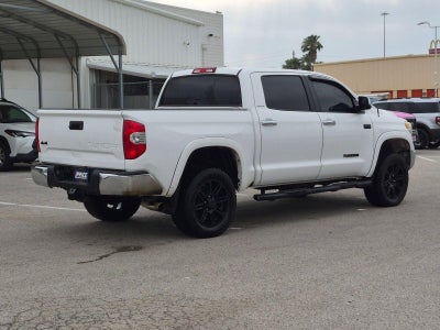 2017 Toyota Tundra 4WD 4WD Limited CrewMax 5.5' Bed 5.7L FFV (SE)