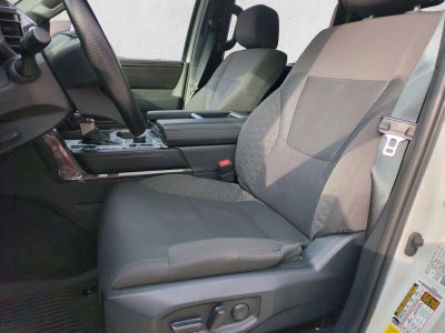 2025 Toyota Tundra 4WD 4WD SR5 CrewMax 5.5' Bed (GS)