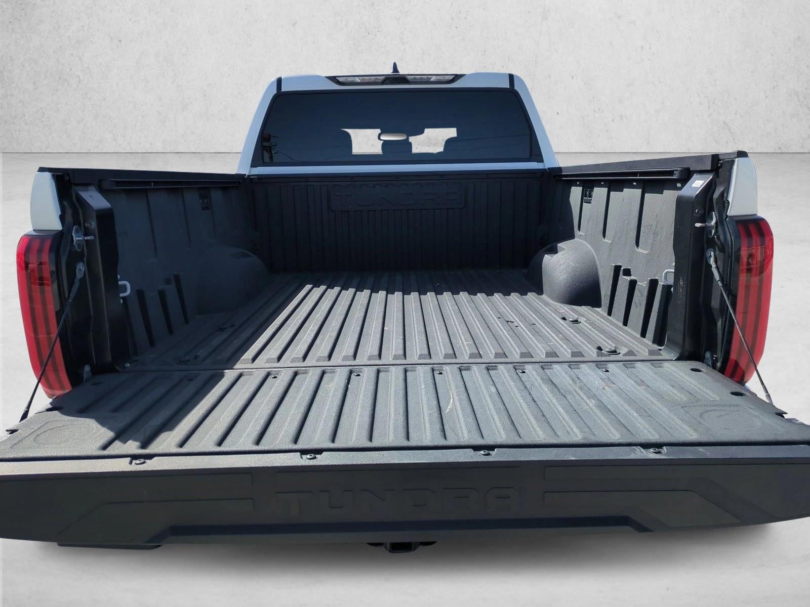 2025 Toyota Tundra 4WD 4WD SR5 CrewMax 5.5' Bed (GS)