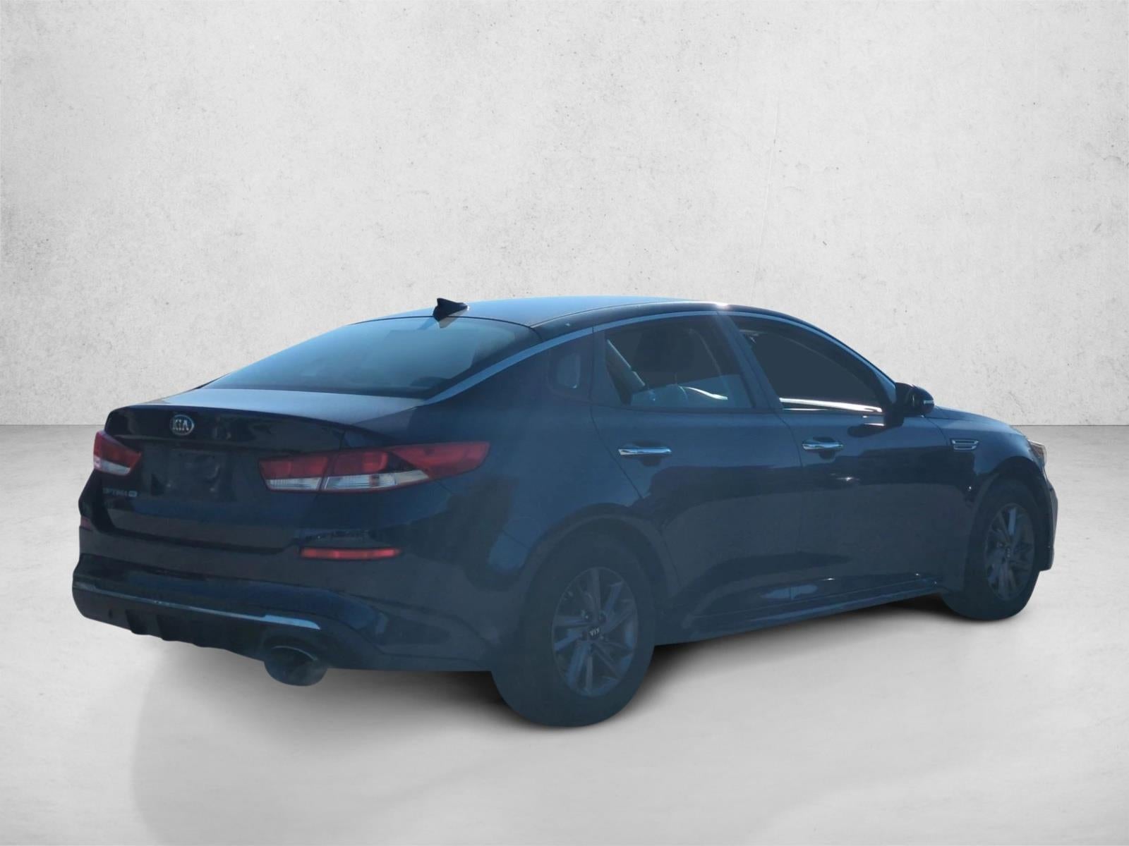 2019 Kia Optima LX Auto