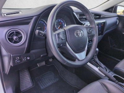 2017 Toyota Corolla SE CVT (Natl)