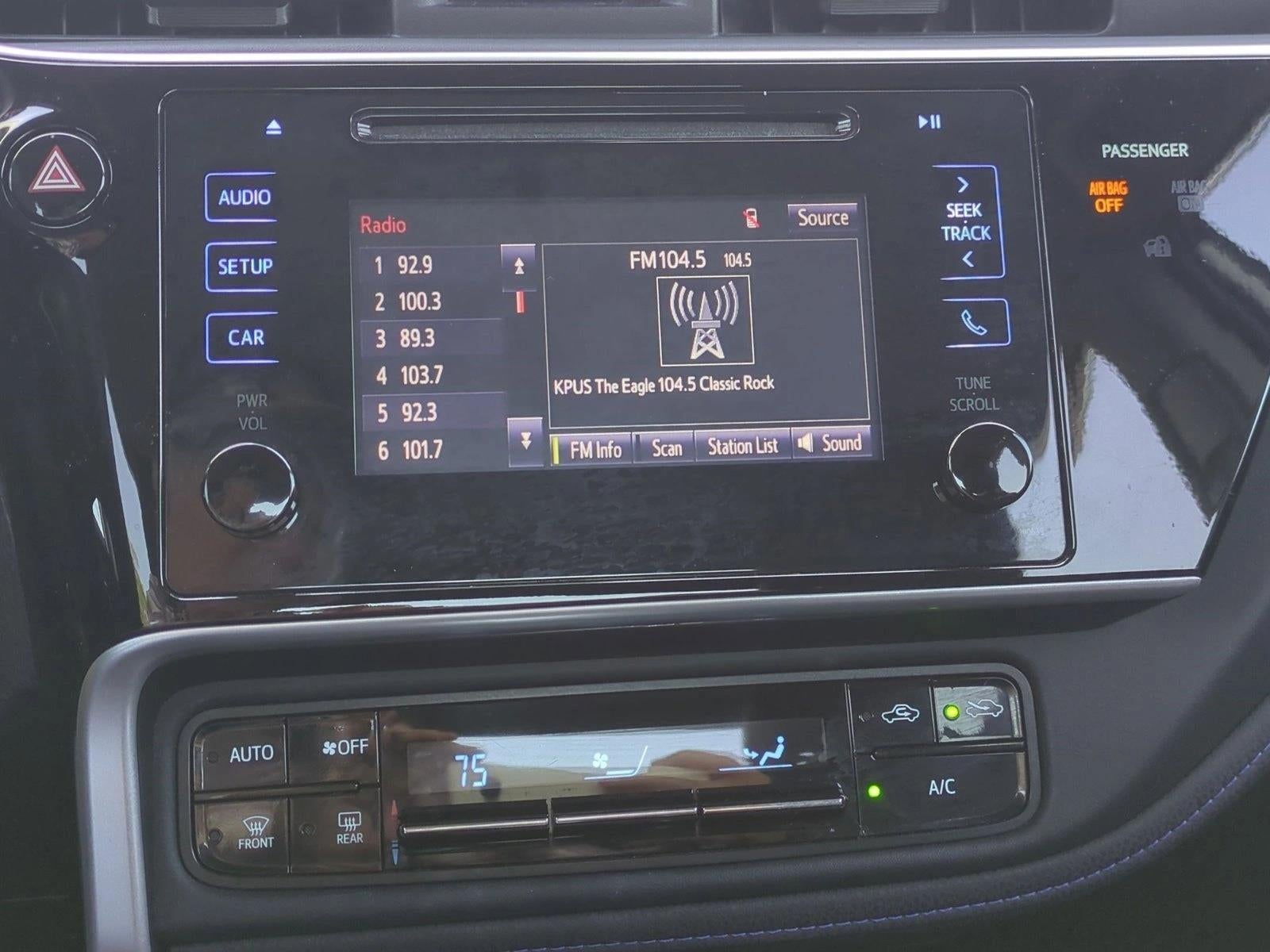 2017 Toyota Corolla SE CVT (Natl)