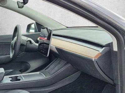 2022 Tesla Model Y Performance AWD