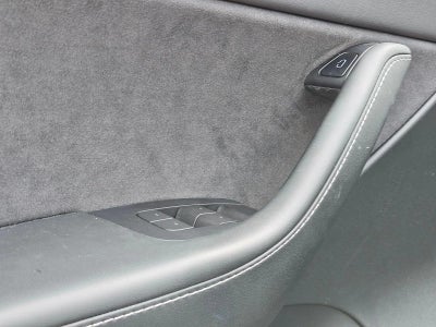 2022 Tesla Model Y Performance AWD
