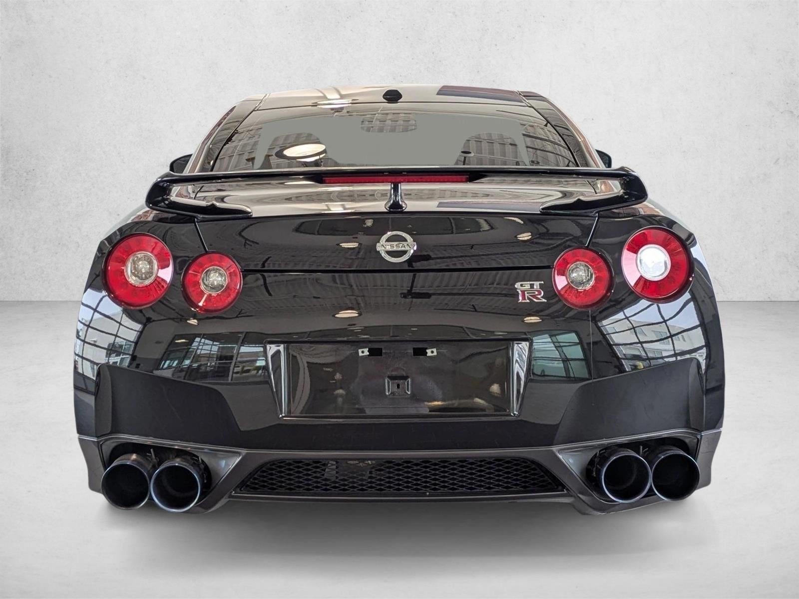 2009 Nissan GT-R 2dr Cpe Premium