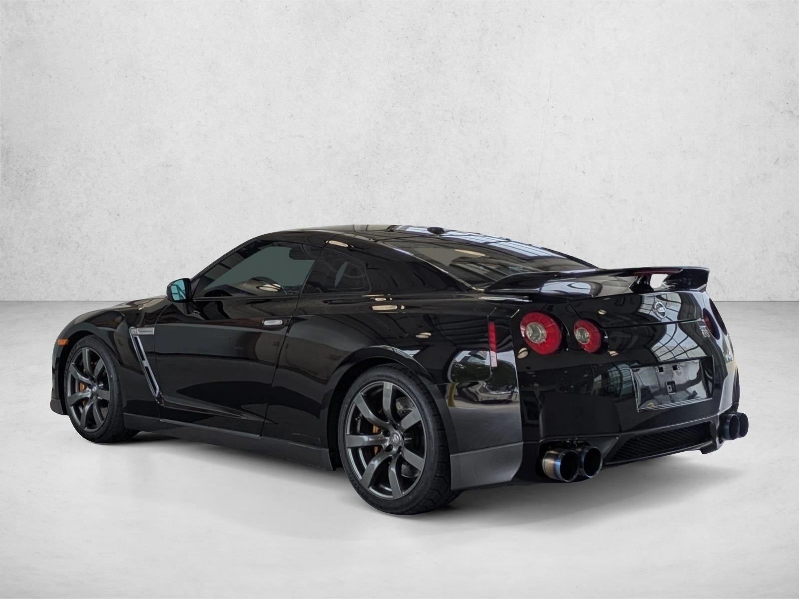 2009 Nissan GT-R 2dr Cpe Premium