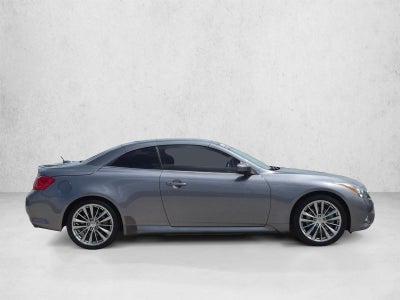 2015 INFINITI Q60 Convertible RWD