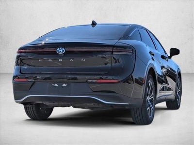 2023 Toyota Crown XLE AWD (Natl)