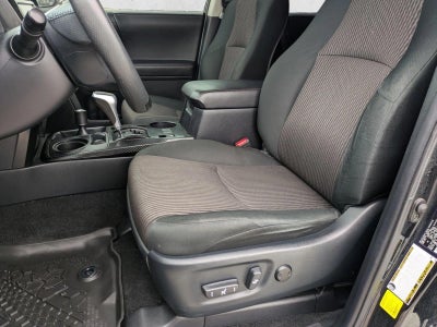 2022 Toyota 4Runner TRD Off Road 4WD (Natl)