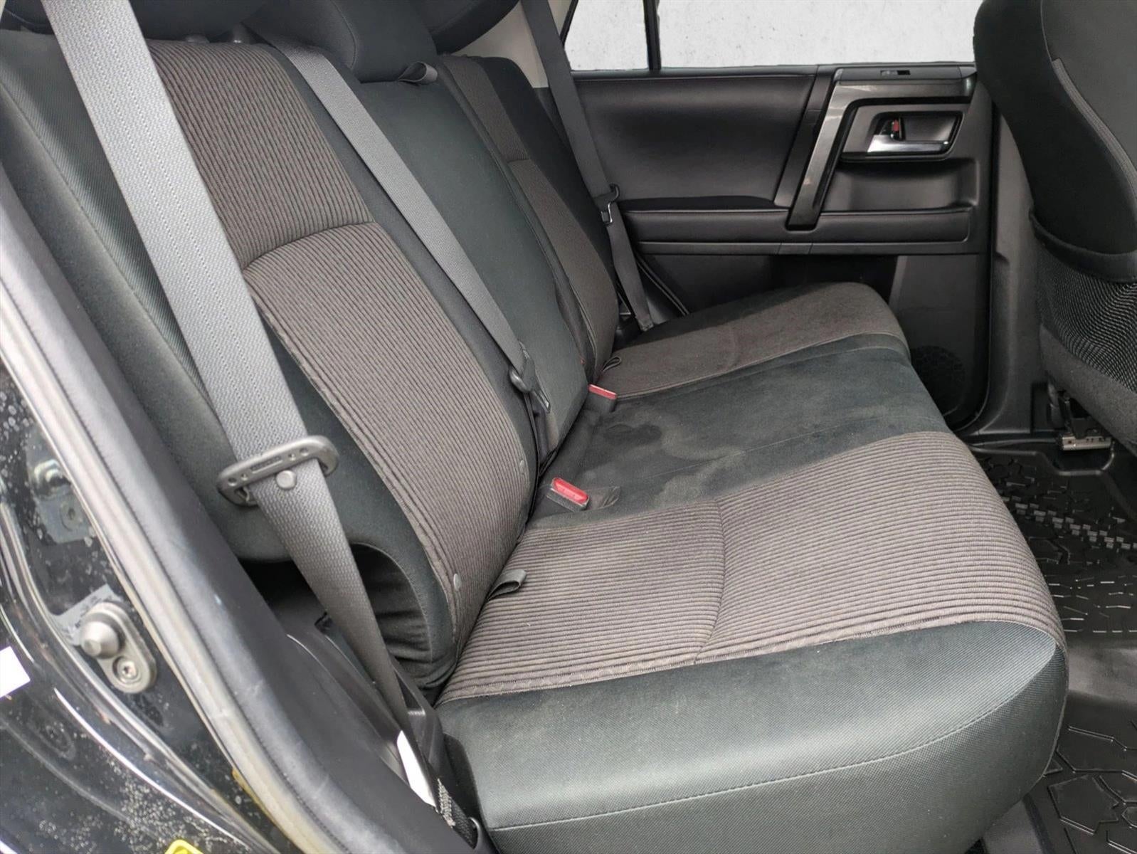 2022 Toyota 4Runner TRD Off Road 4WD (Natl)