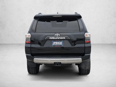 2022 Toyota 4Runner TRD Off Road 4WD (Natl)