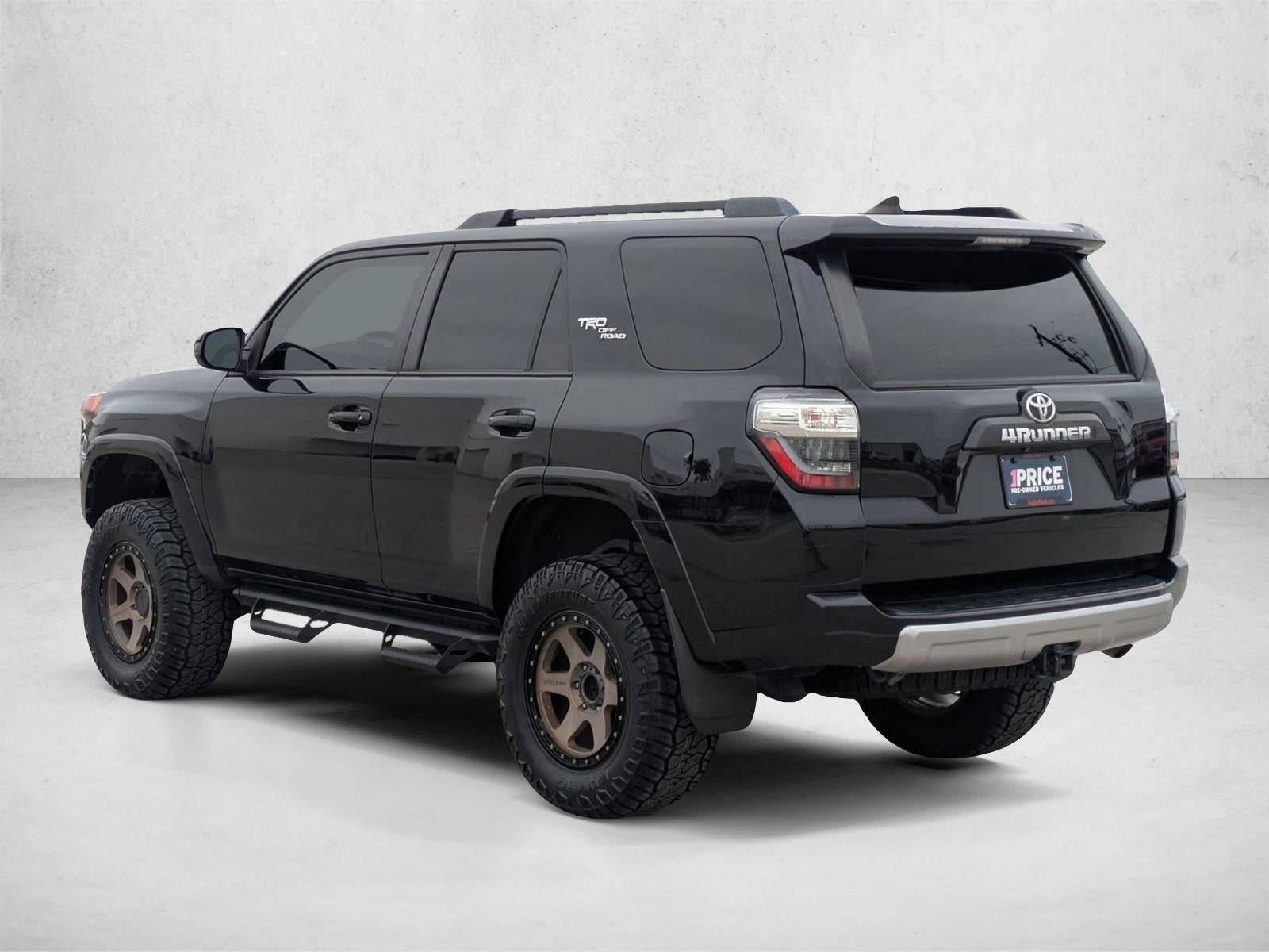 2022 Toyota 4Runner TRD Off Road 4WD (Natl)