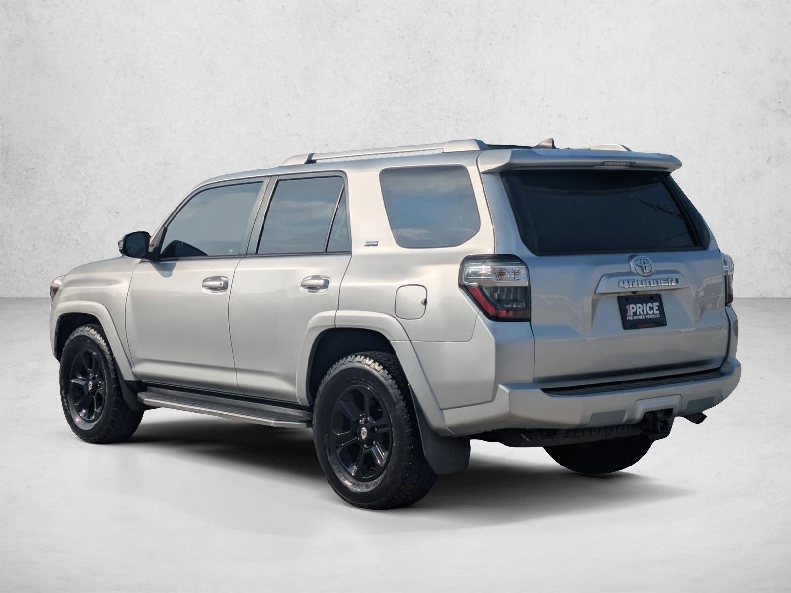 2017 Toyota 4Runner SR5 2WD (Natl)