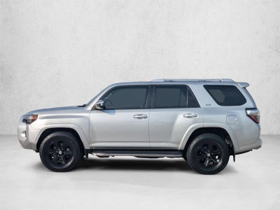 2017 Toyota 4Runner SR5 2WD (Natl)