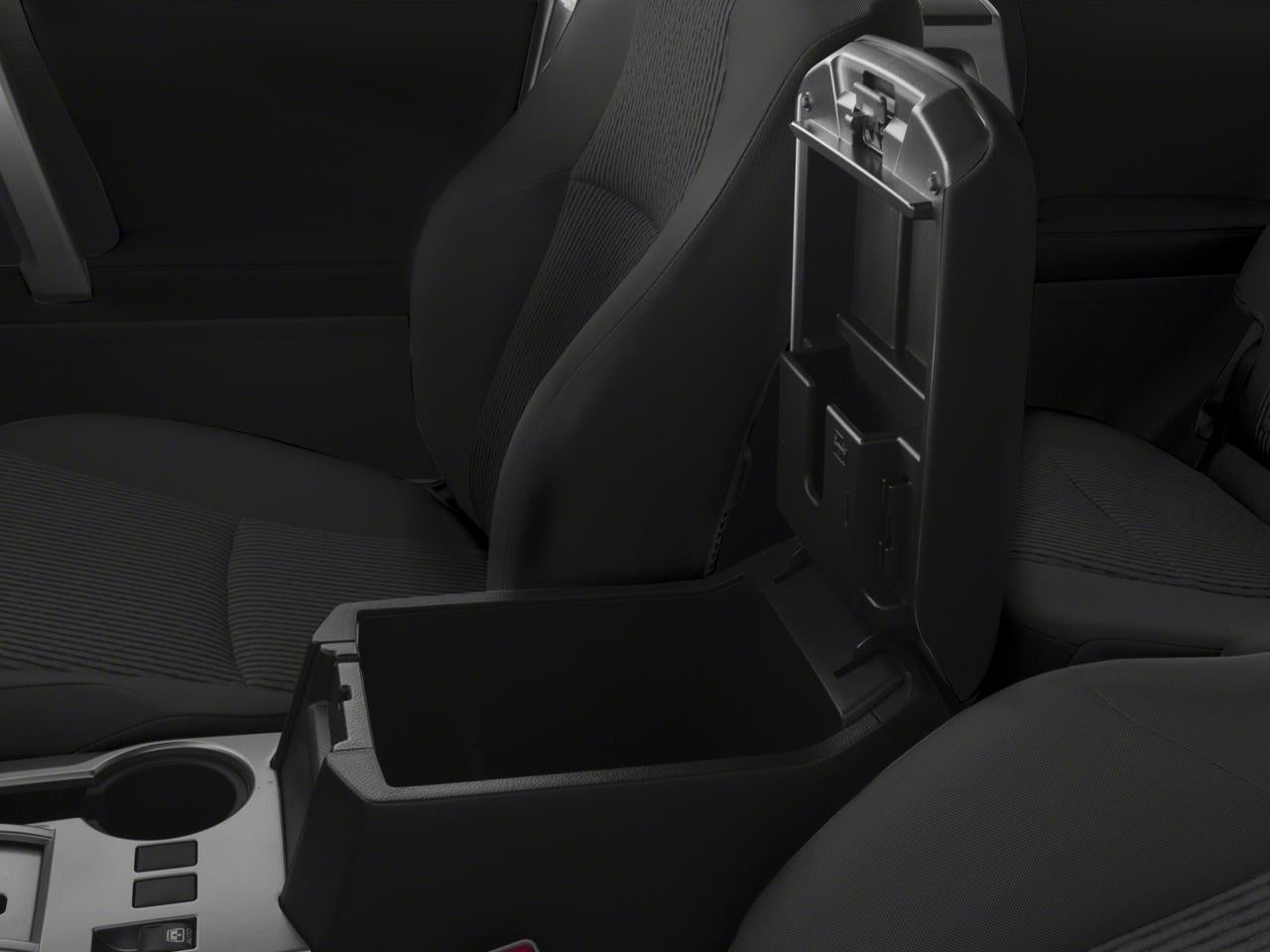 2017 Toyota 4Runner SR5 2WD (Natl)