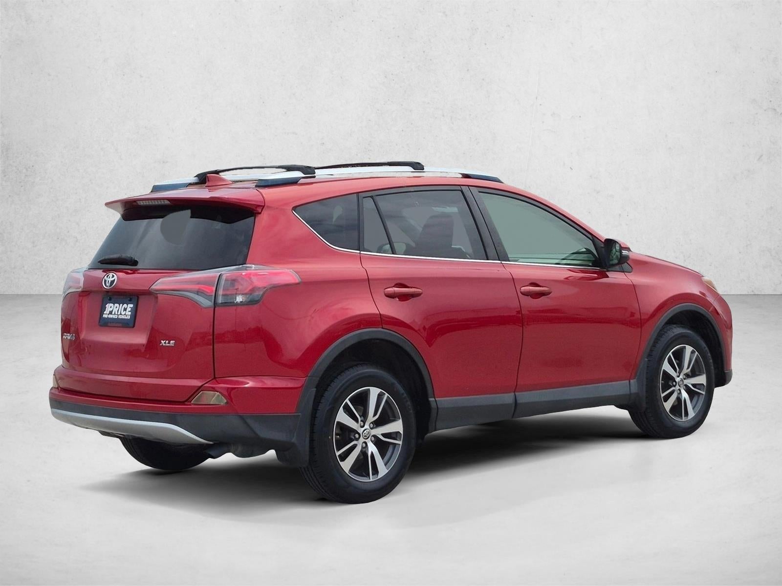 2016 Toyota RAV4 FWD 4dr XLE (GS)