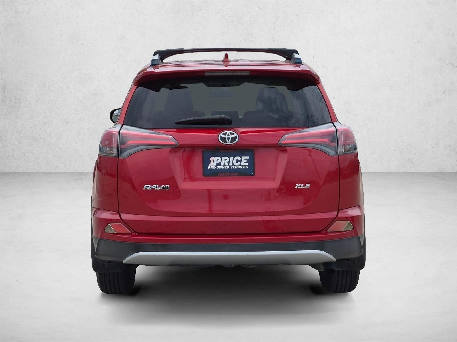 2016 Toyota RAV4 FWD 4dr XLE (GS)