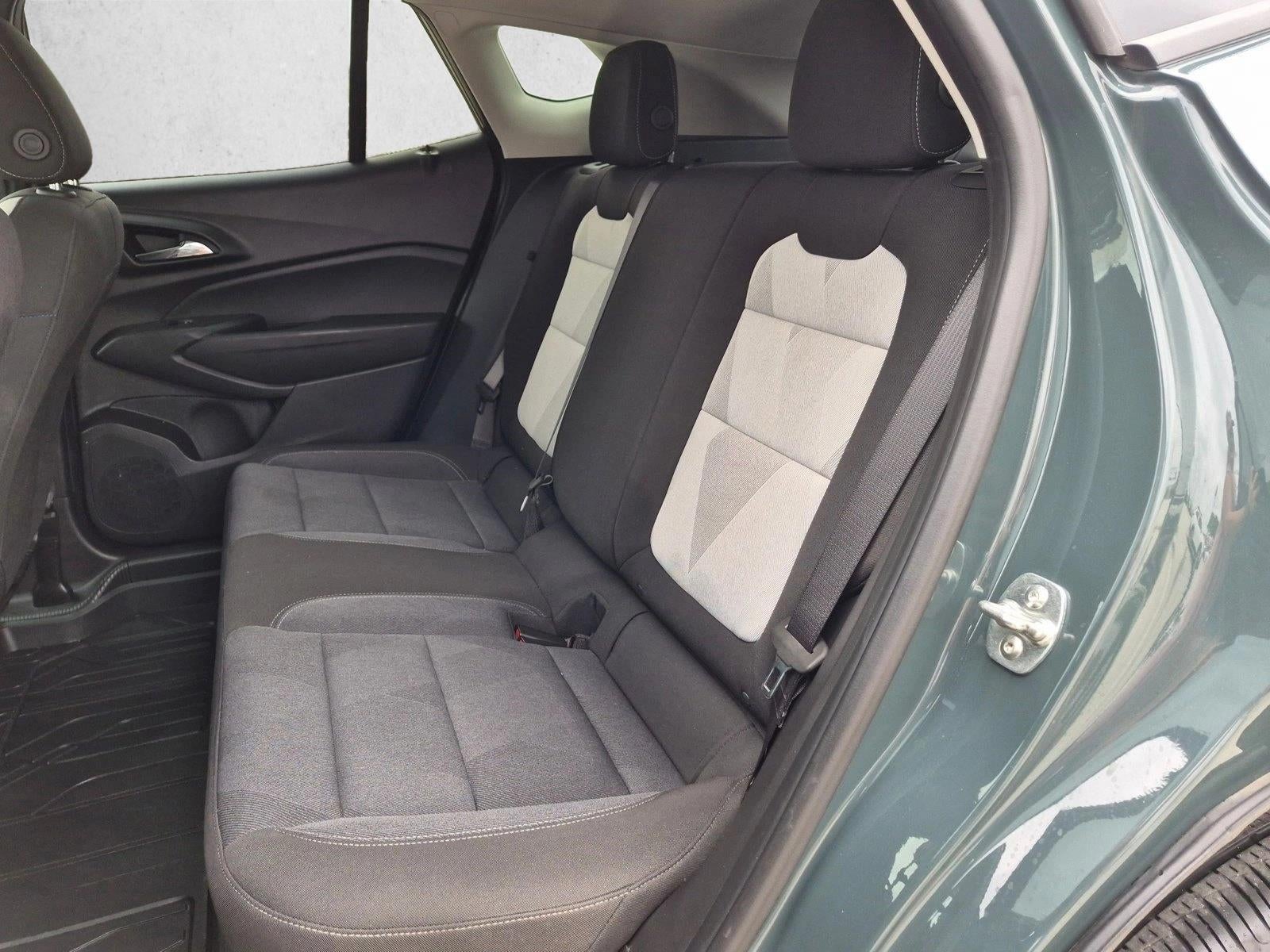 2025 Chevrolet Trax FWD 4dr LS