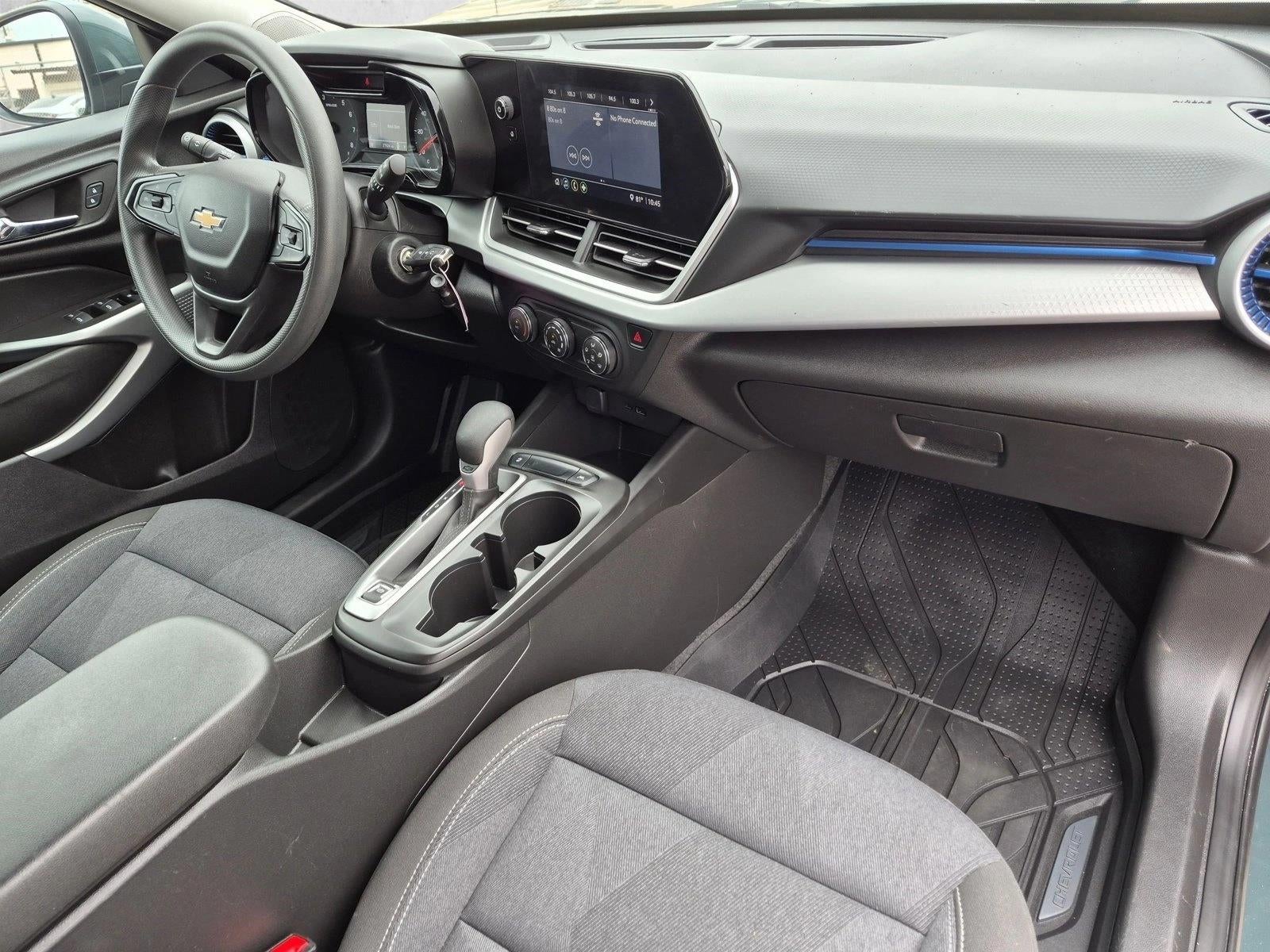 2025 Chevrolet Trax FWD 4dr LS