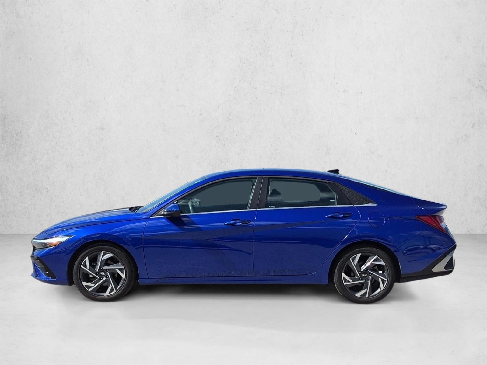 2025 Hyundai ELANTRA SEL Convenience IVT